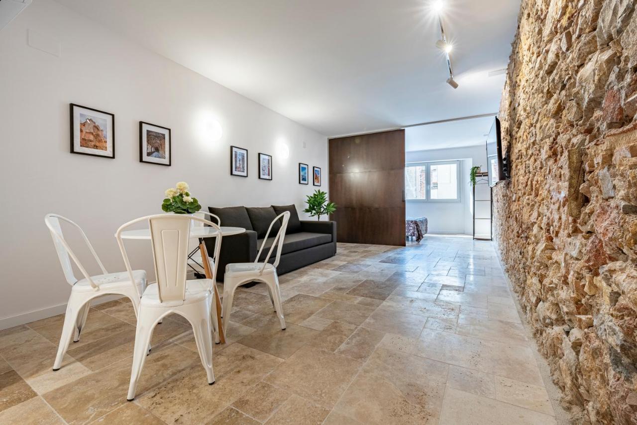 Stone Wall Apartment En Barri Port Maritim Tarragone Extérieur photo